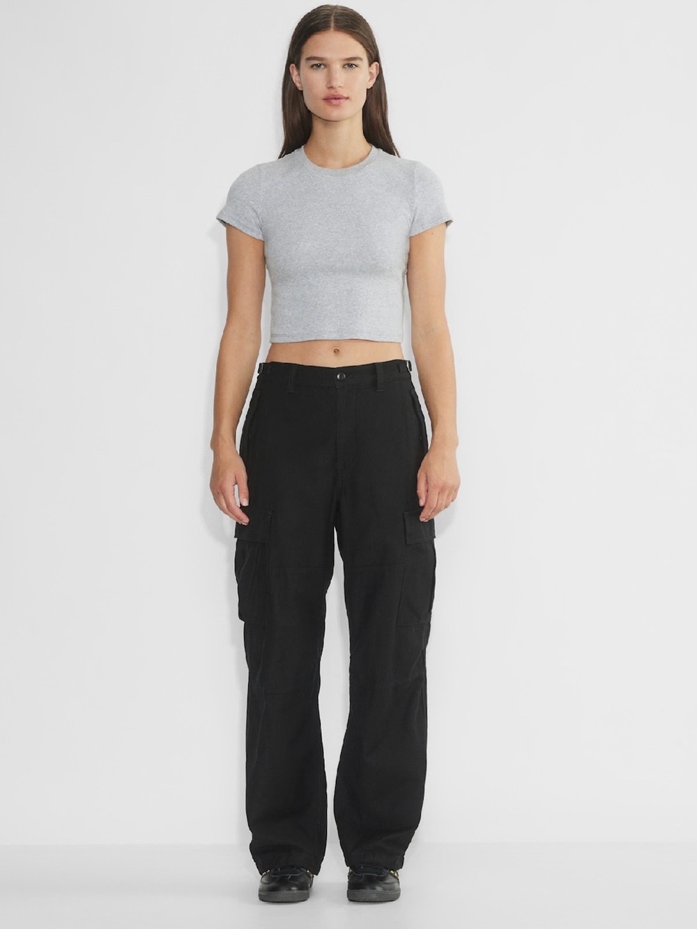 Aritiza TNA Black Cargo Pants 2